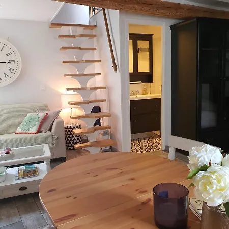 Appartement Traverse Du Vieux Chateau *