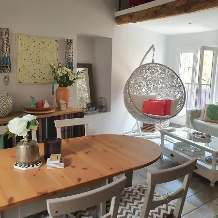 아파트 Traverse Du Vieux Chateau