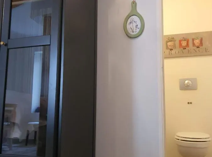 Apartament Traverse Du Vieux Chateau